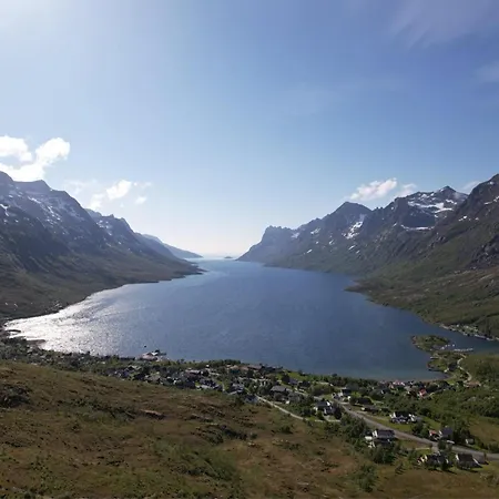 4 H Arctic Explorer Cruise With ترومسو